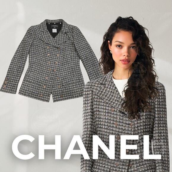CHANEL Jackets & Blazers - Chanel 05 Black White Plaid Tweed Sequin Jacket FR 40 | Gold Buttons Blazer Rare